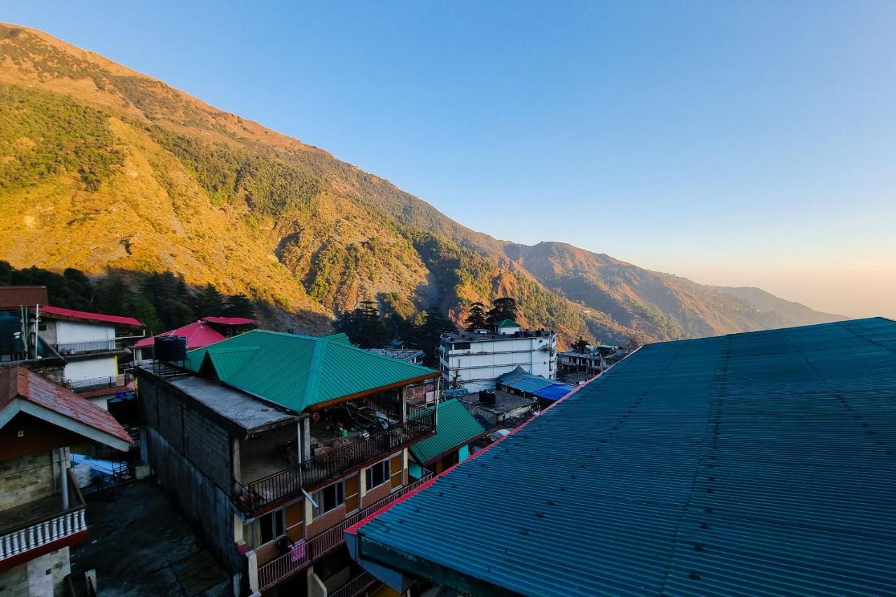 Oak View Hotel Dharamshala Exterior foto